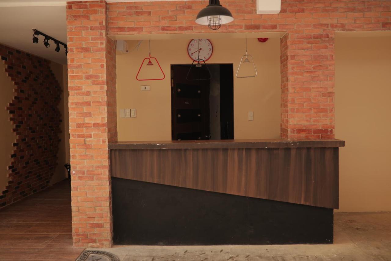 Cerca Hotel Balabag  Dış mekan fotoğraf
