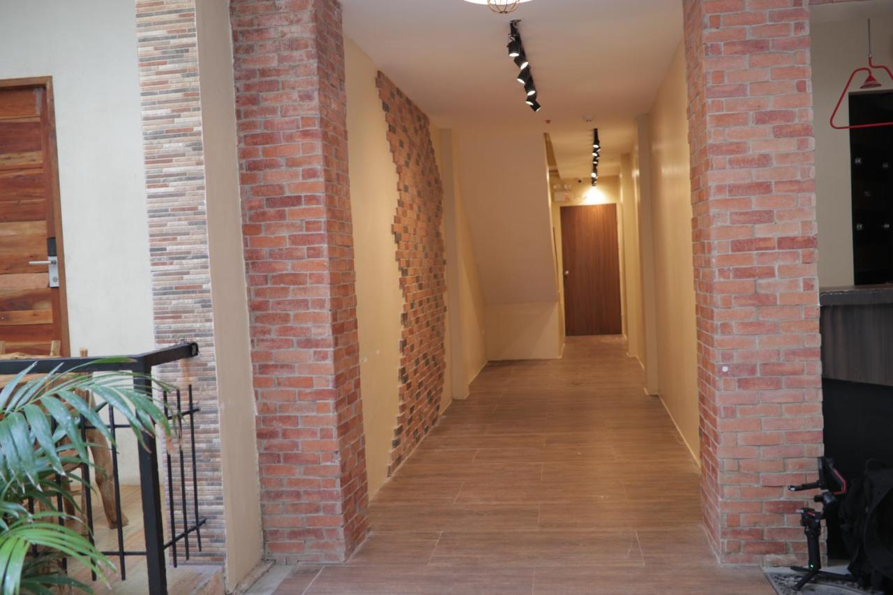 Cerca Hotel Balabag  Dış mekan fotoğraf