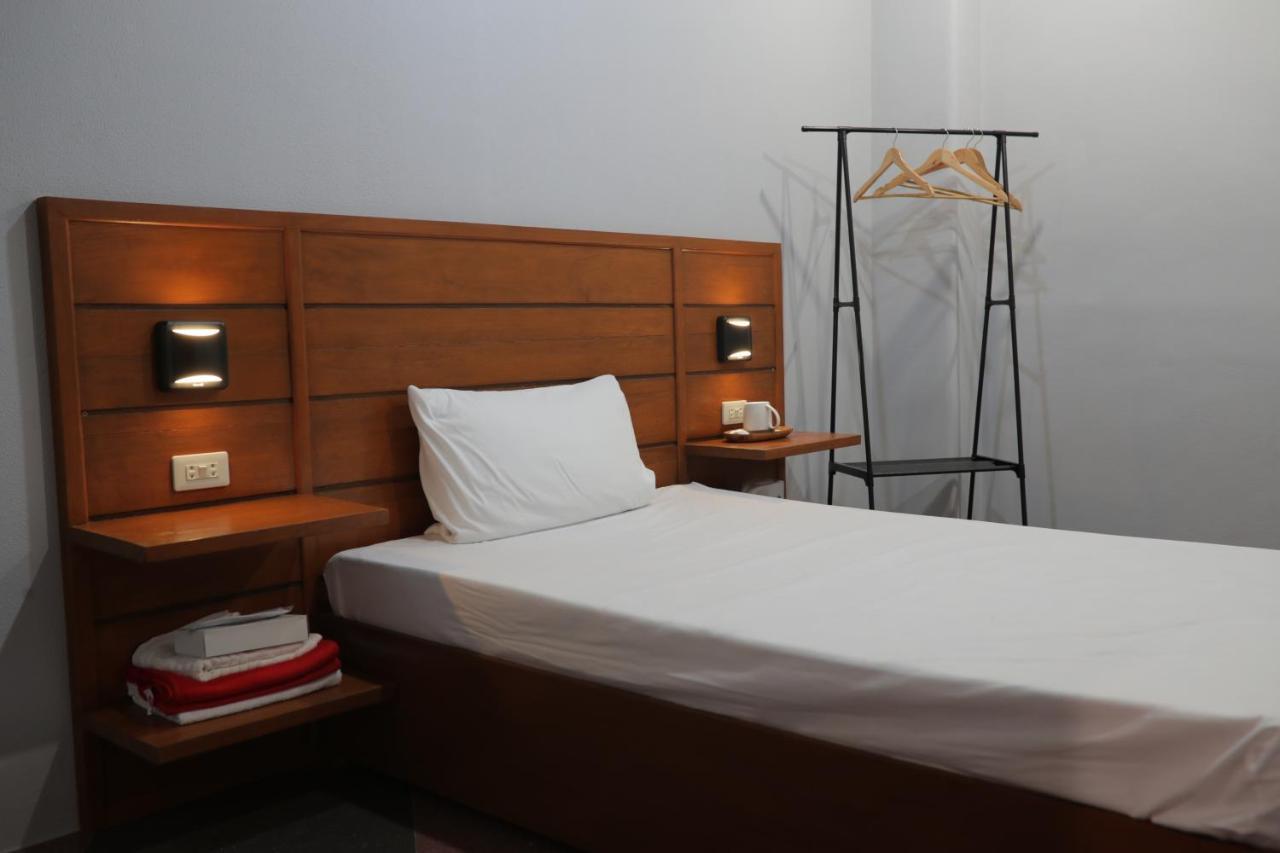 Cerca Hotel Balabag  Dış mekan fotoğraf