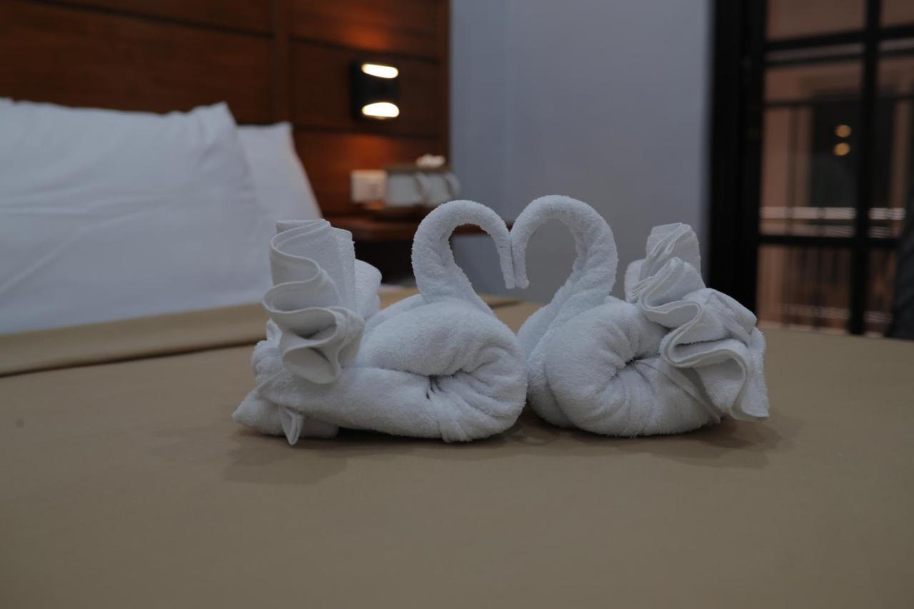 Cerca Hotel Balabag  Dış mekan fotoğraf